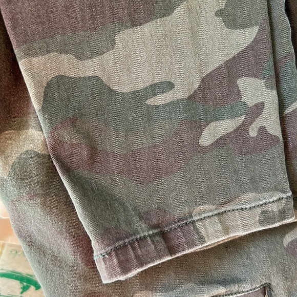 Sanctuary by Anthropologie Camo Print Skinny Jeans w MEASUREMENTS Size 27 - Picture 8 of 9